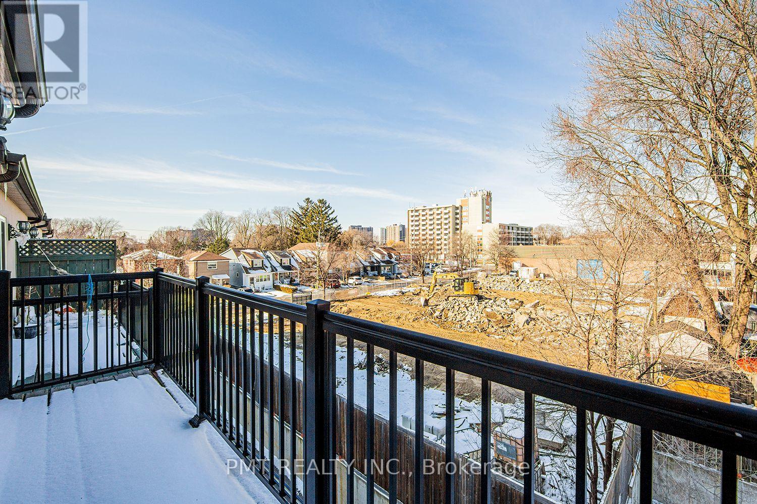14 Coventry Street, Toronto, Ontario  M1L 0H1 - Photo 31 - E13710816