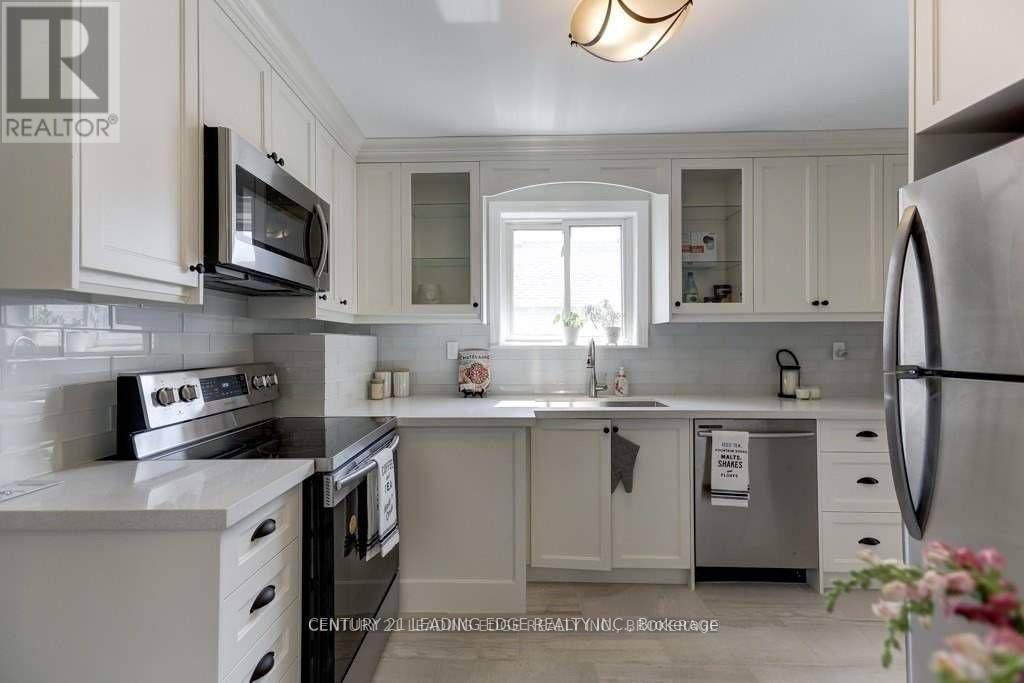 Main - 27 Ionview Drive, Toronto, Ontario  M1K 2Z3 - Photo 11 - E13710820