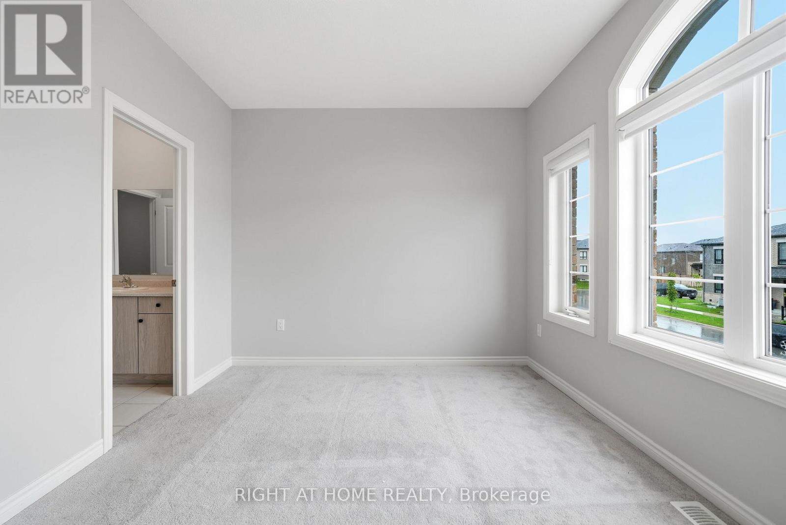 2136 Coppermine Street, Oshawa, Ontario  L1L 0T1 - Photo 24 - E13710826