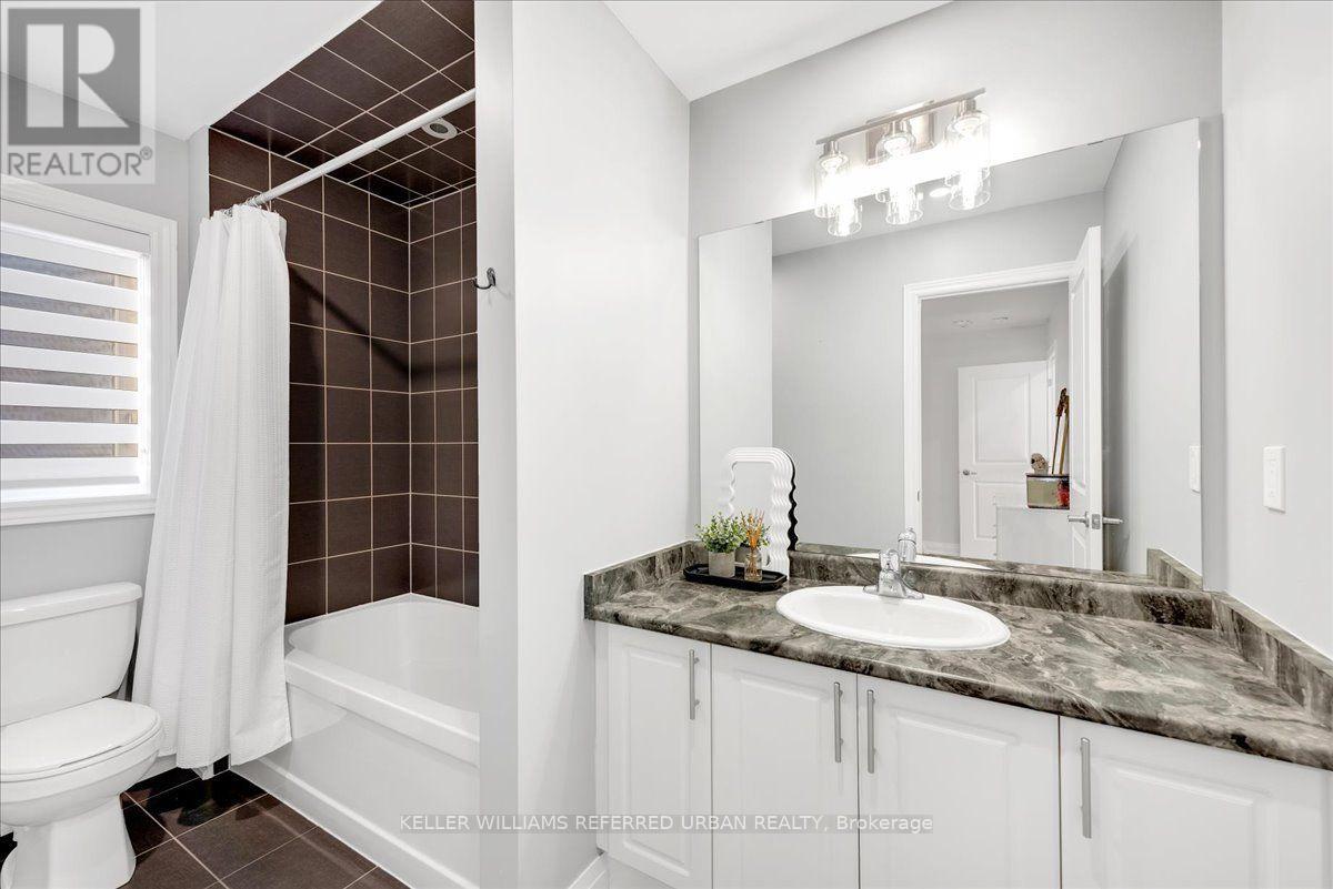 302 Inverness Way, Bradford West Gwillimbury, Ontario  L3Z 0W8 - Photo 30 - N13710782