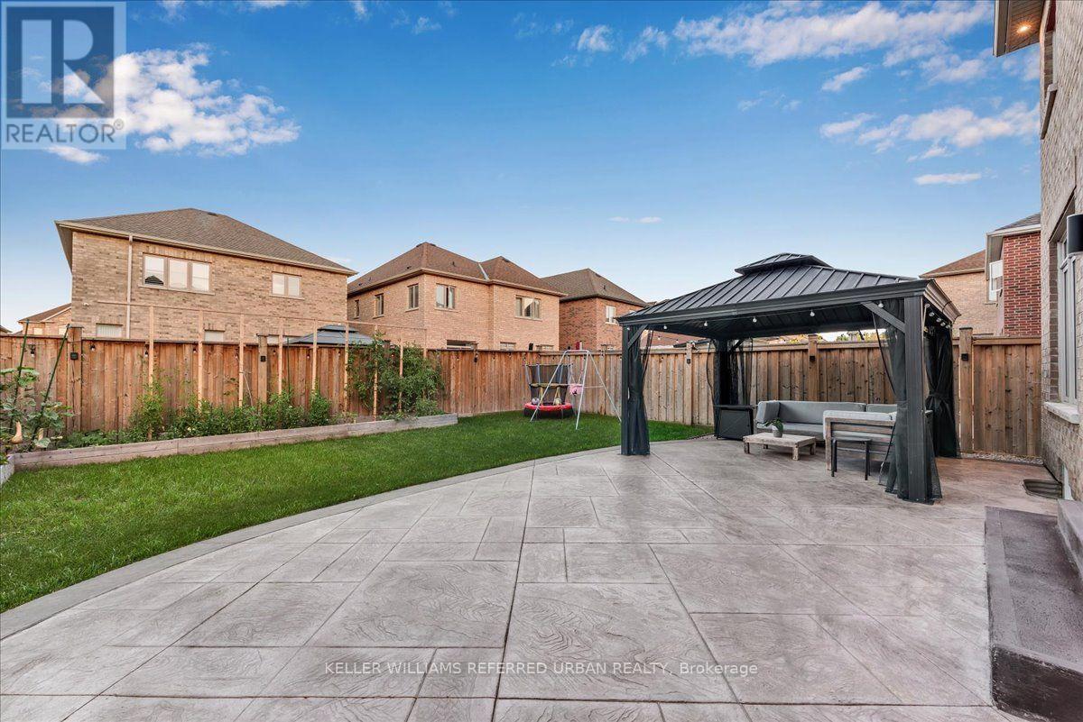 302 Inverness Way, Bradford West Gwillimbury, Ontario  L3Z 0W8 - Photo 43 - N13710782