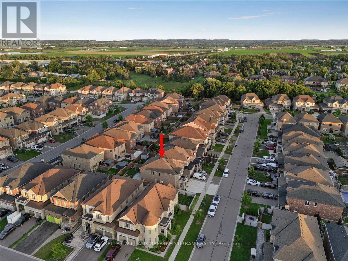 302 Inverness Way, Bradford West Gwillimbury, Ontario  L3Z 0W8 - Photo 45 - N13710782
