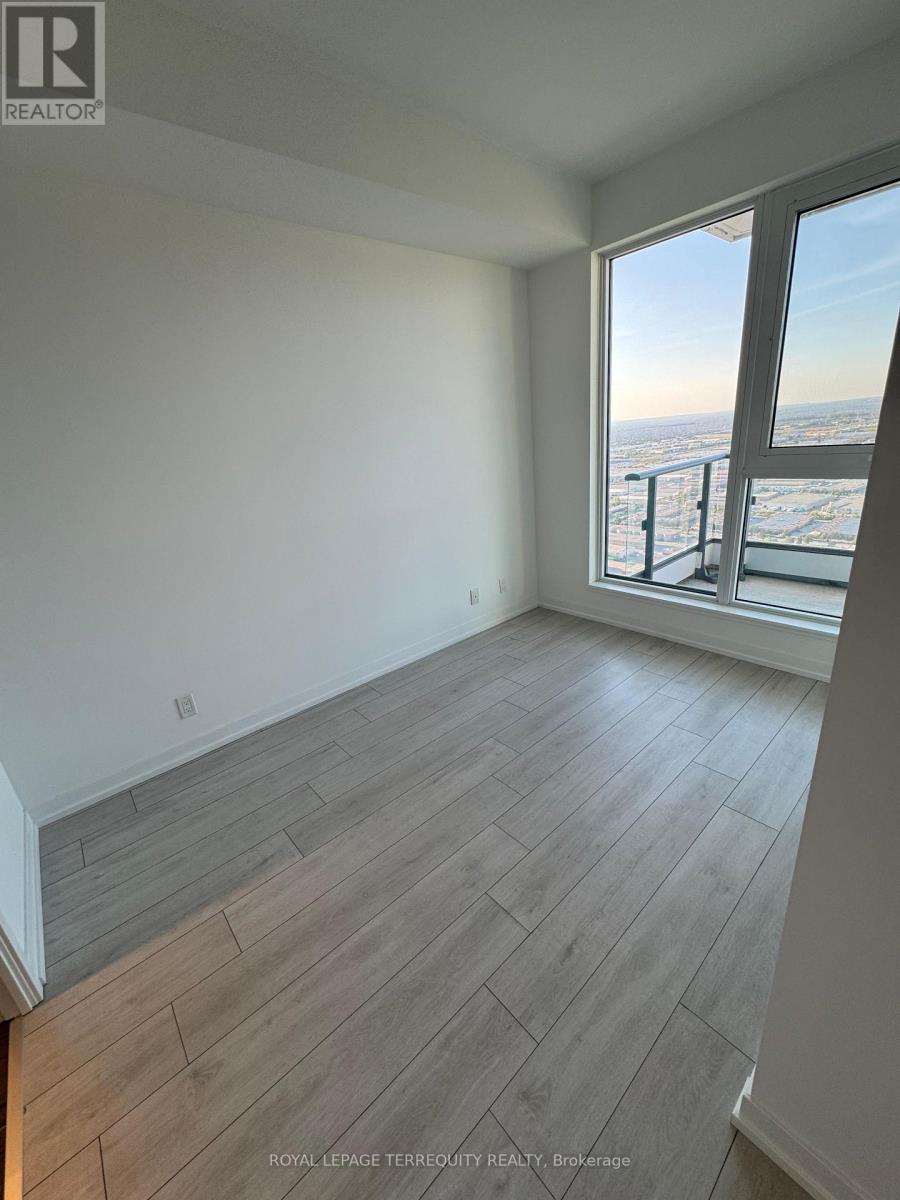 5215 - 950 Portage Parkway, Vaughan, Ontario L4K 0J7 - Photo 12 - N13710806