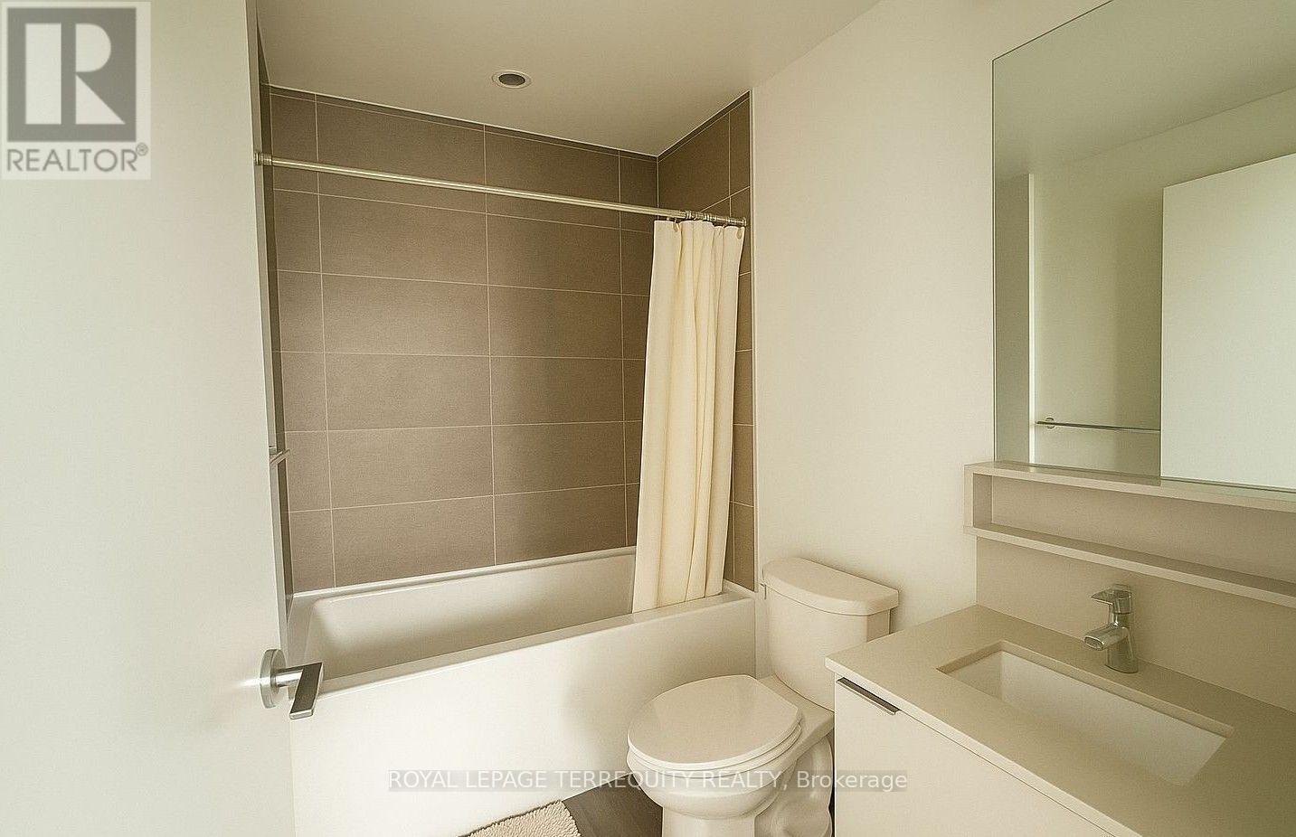 5215 - 950 Portage Parkway, Vaughan, Ontario L4K 0J7 - Photo 15 - N13710806