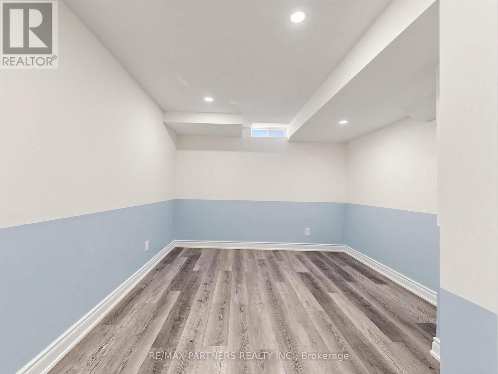 21 Russell Hill Road, Markham, Ontario  L6C 2L8 - Photo 35 - N13710810