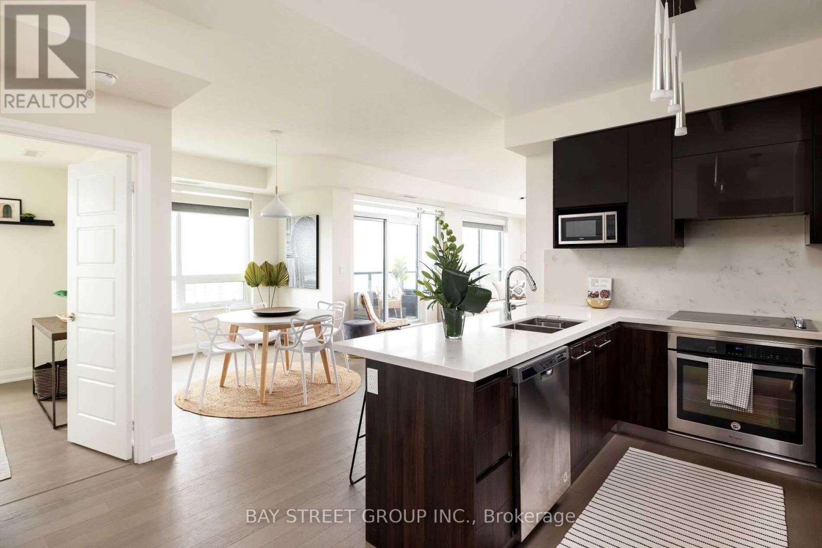 1708 - 15 Water Walk Drive, Markham, Ontario  L6G 0G2 - Photo 2 - N13710860