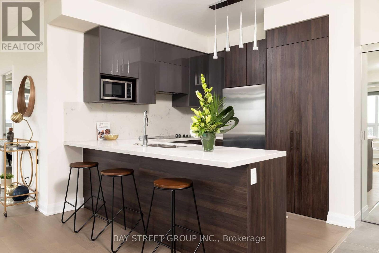 1708 - 15 Water Walk Drive, Markham, Ontario  L6G 0G2 - Photo 3 - N13710860