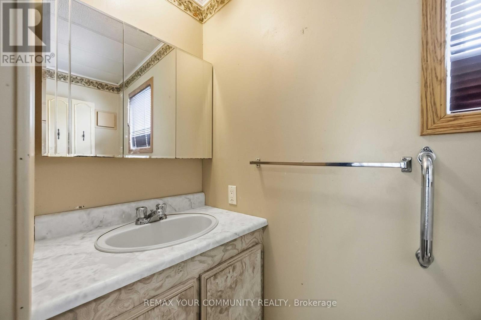 97 Damsel Circle, Georgina, Ontario  L0E 1R0 - Photo 21 - N13710882
