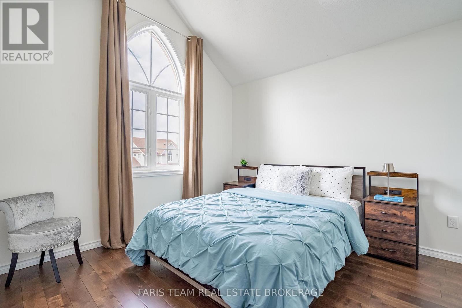 31 The Queensway, Barrie, Ontario  L4M 7H5 - Photo 29 - S13710848