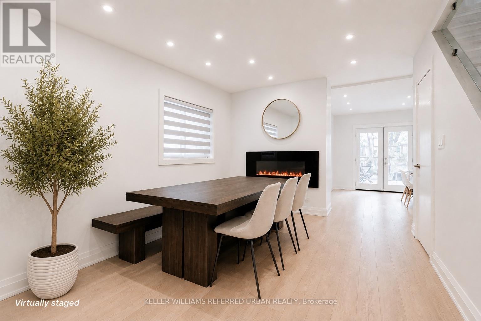 50 Frater Avenue, Toronto, Ontario  M4C 2H6 - Photo 4 - E13696344