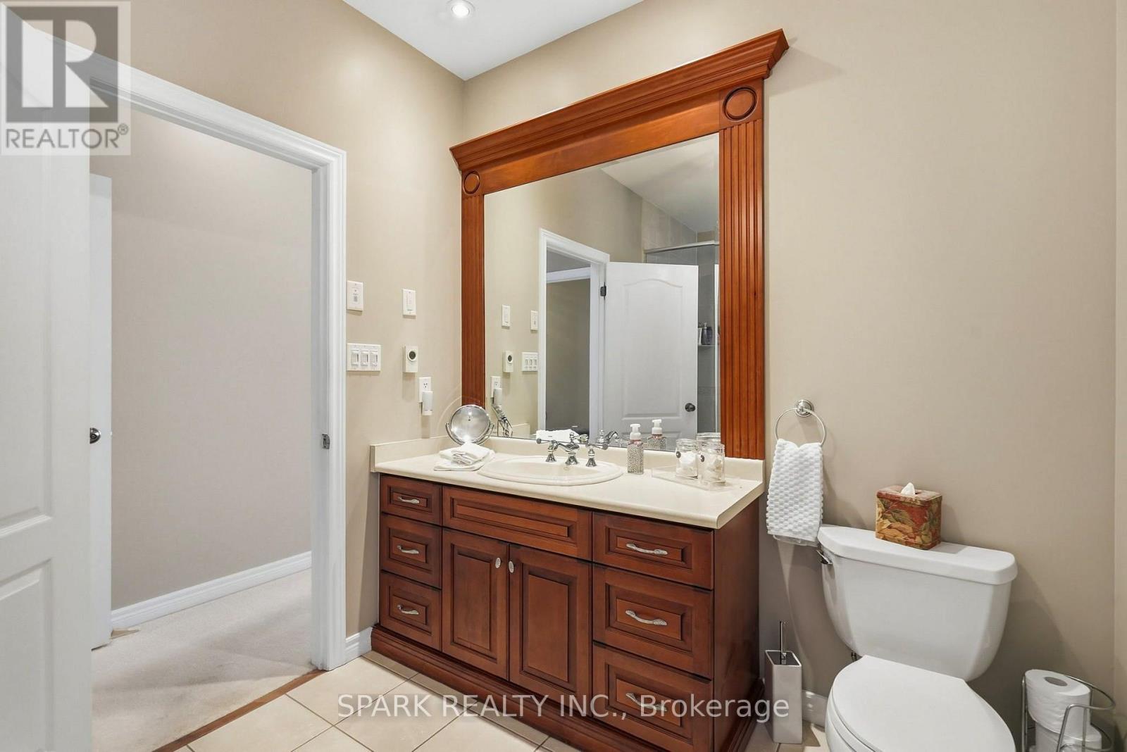 179 Tanners Drive S, Halton Hills, Ontario  L7J 3A8 - Photo 24 - W13710680