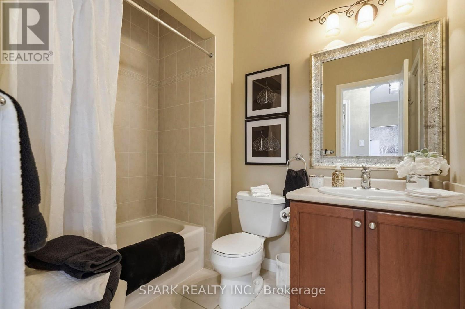 179 Tanners Drive S, Halton Hills, Ontario  L7J 3A8 - Photo 28 - W13710680