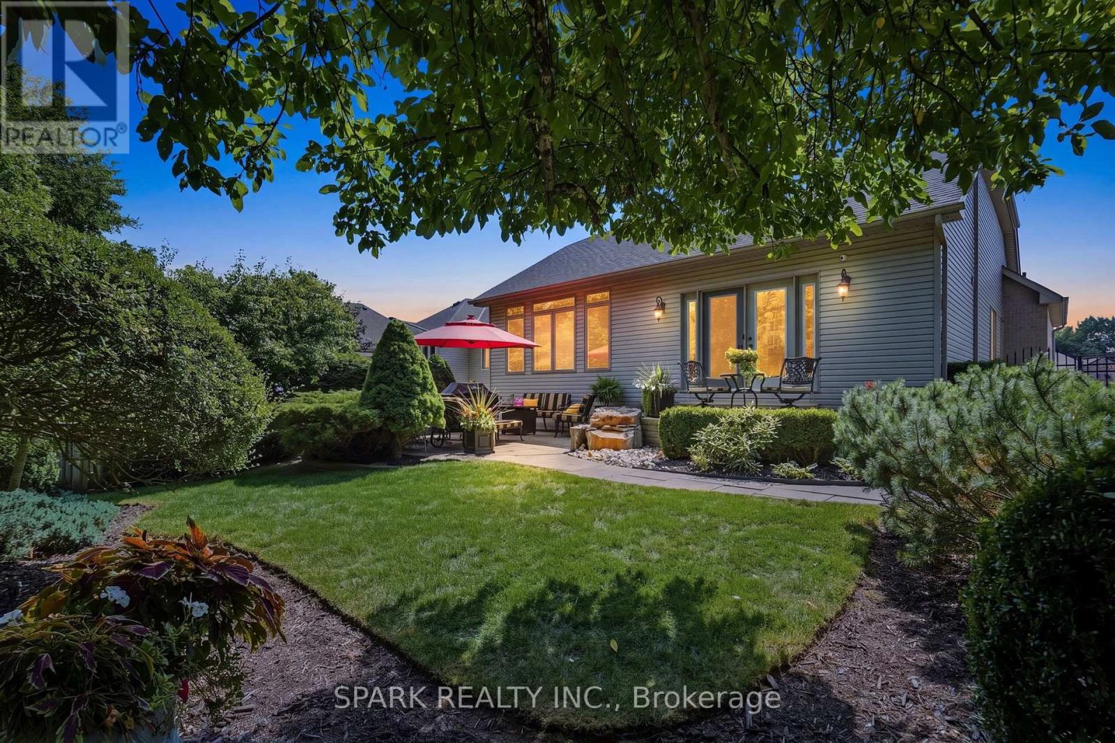 179 Tanners Drive S, Halton Hills, Ontario  L7J 3A8 - Photo 45 - W13710680