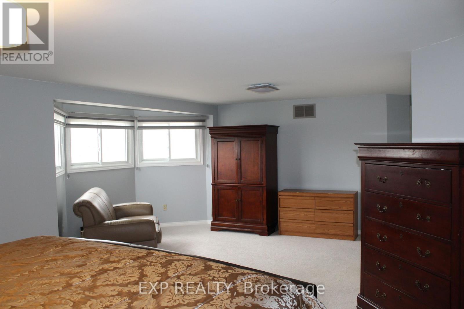 48 Howell Street, Brampton, Ontario  L6Y 3H8 - Photo 19 - W13710728