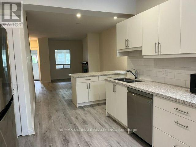 Upper - 10 Hibernia Avenue, Toronto, Ontario  M6N 1E5 - Photo 20 - W13710756