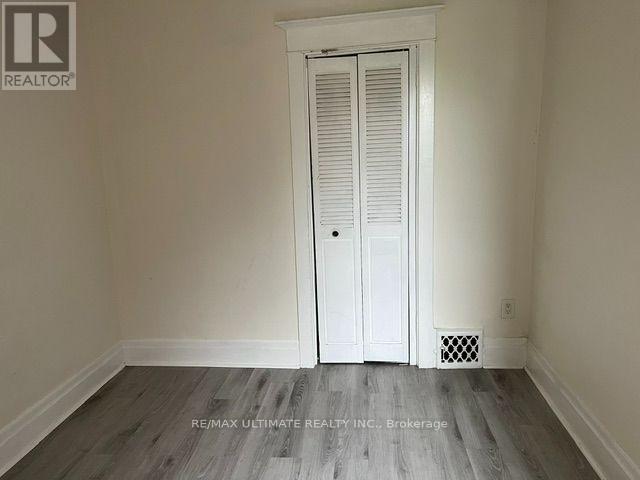Upper - 10 Hibernia Avenue, Toronto, Ontario  M6N 1E5 - Photo 31 - W13710756