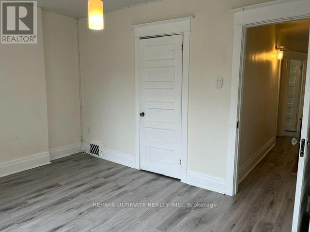 Upper - 10 Hibernia Avenue, Toronto, Ontario  M6N 1E5 - Photo 36 - W13710756