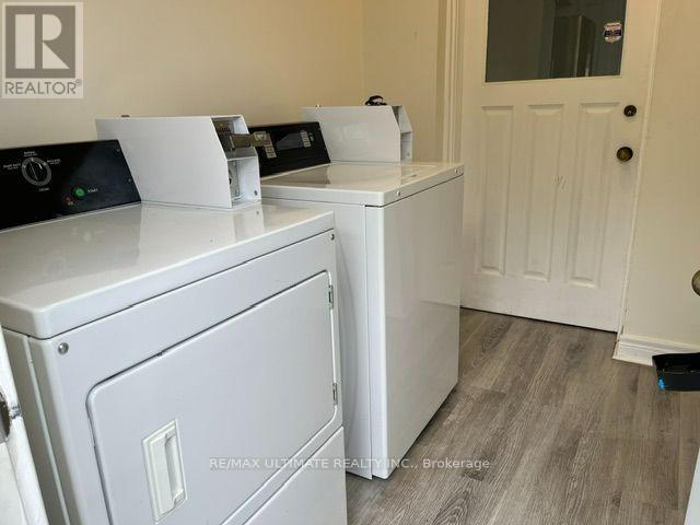 Upper - 10 Hibernia Avenue, Toronto, Ontario  M6N 1E5 - Photo 4 - W13710756