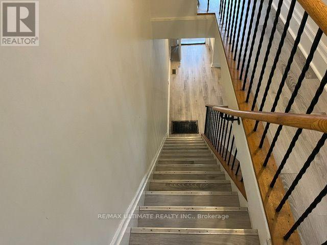 Upper - 10 Hibernia Avenue, Toronto, Ontario  M6N 1E5 - Photo 40 - W13710756