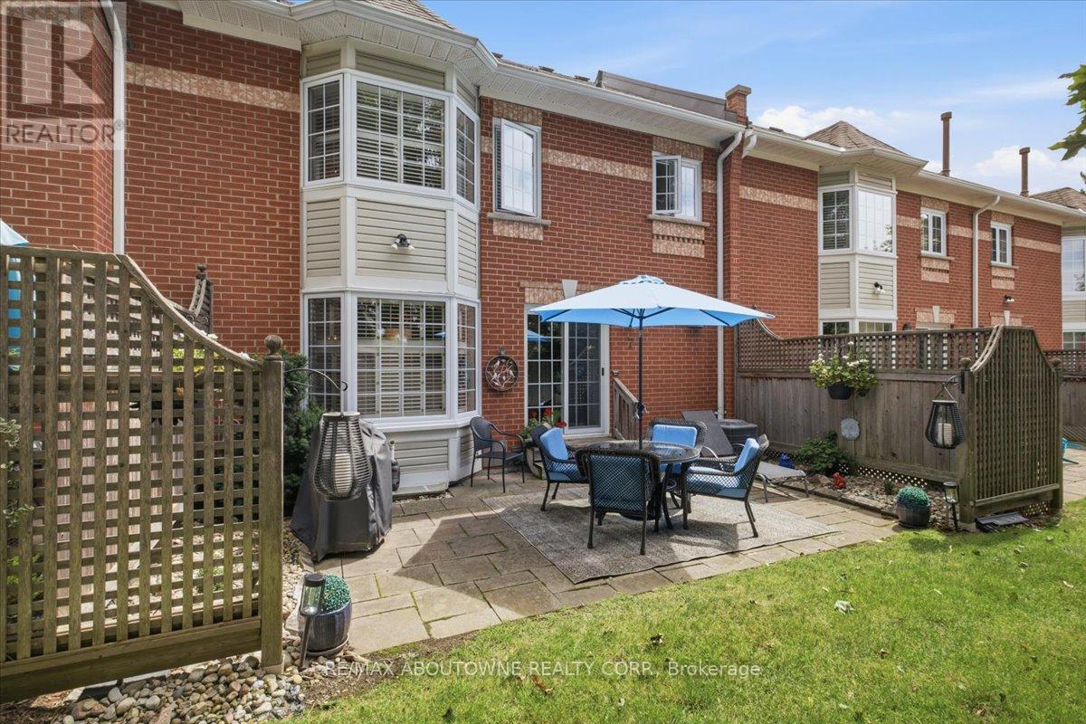 7 - 2145 Country Club Drive, Burlington, Ontario  L7M 4E1 - Photo 38 - W13710786