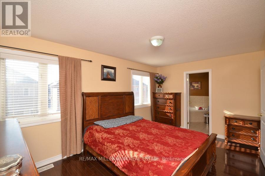 68 Skyvalley Drive, Brampton, Ontario L6P 3B7 - Photo 10 - W13710798