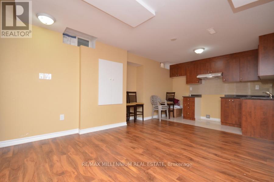 68 Skyvalley Drive, Brampton, Ontario L6P 3B7 - Photo 16 - W13710798