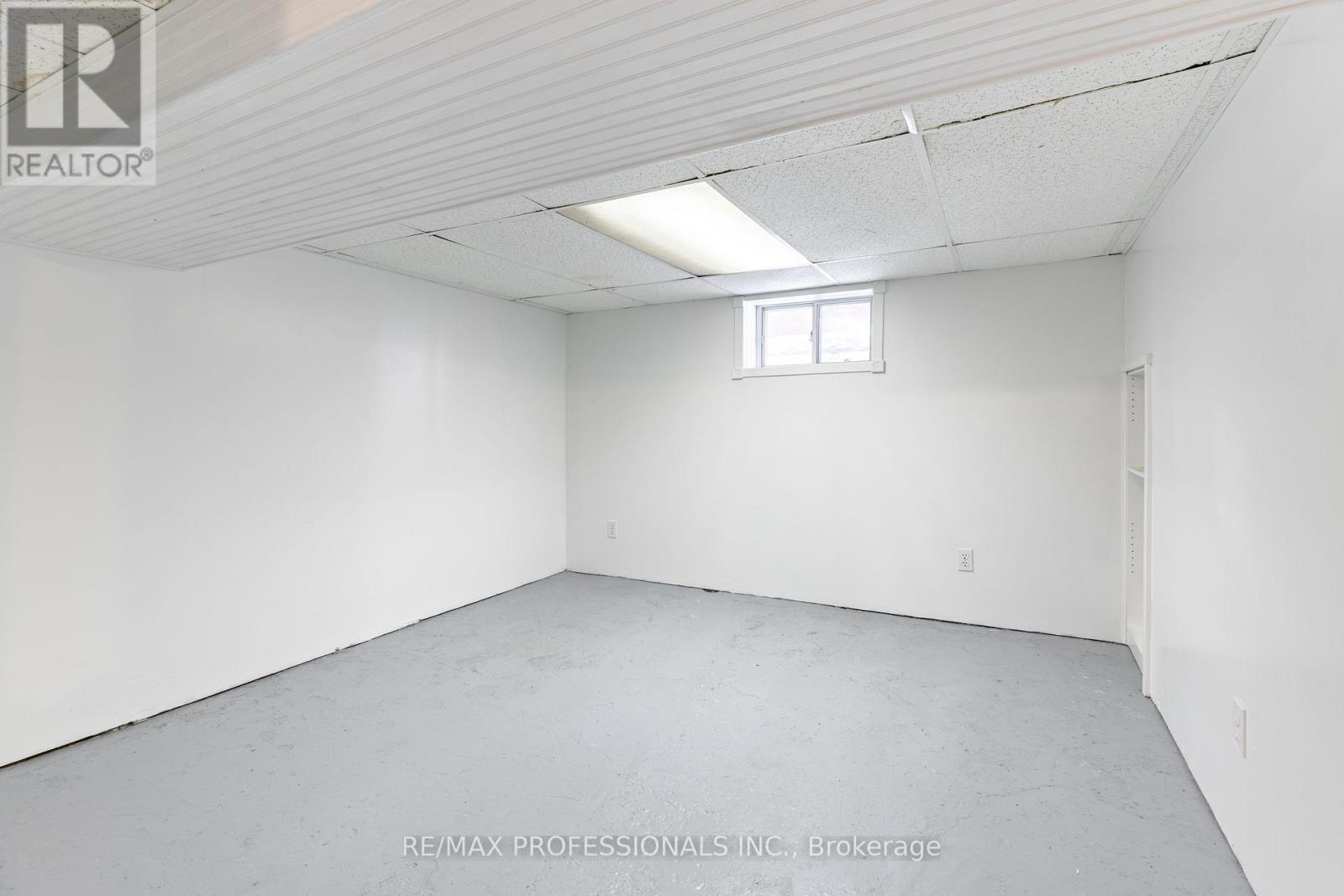 502 Jane Street, Toronto, Ontario  M6S 4A2 - Photo 15 - W13710802