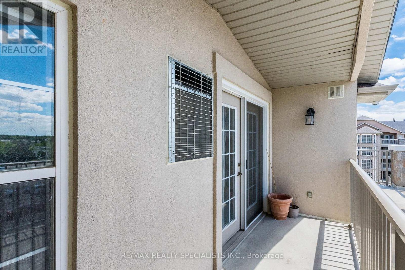 406 - 1480 Bishops Gate, Oakville, Ontario  L6M 4N4 - Photo 34 - W13710822