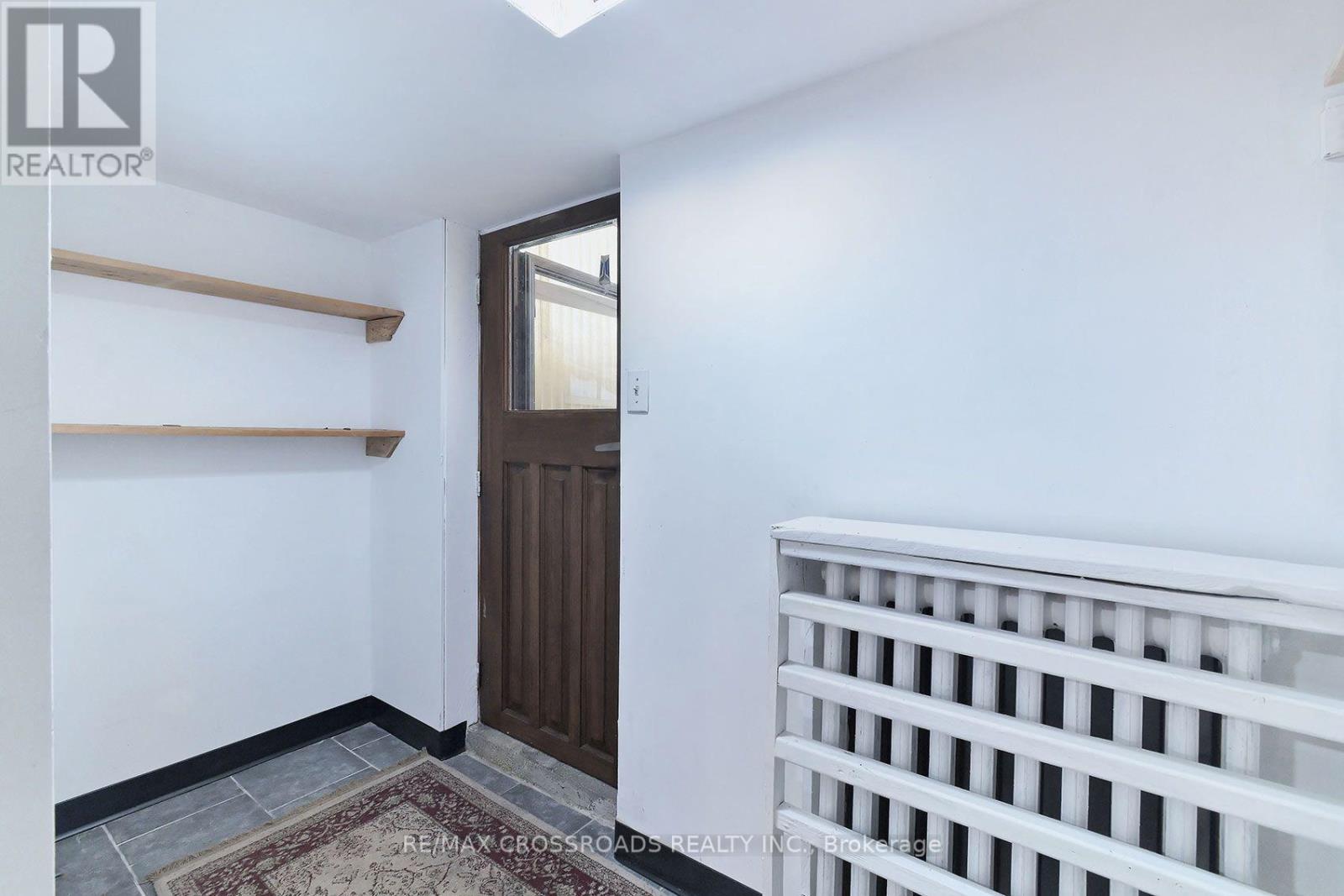 218 Gledhill Avenue, Toronto, Ontario  M4C 5L1 - Photo 29 - E13710726