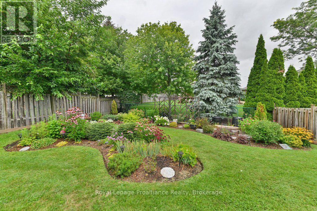 16 Magnolia Court, Belleville, Ontario  K8P 5M7 - Photo 14 - X13707768