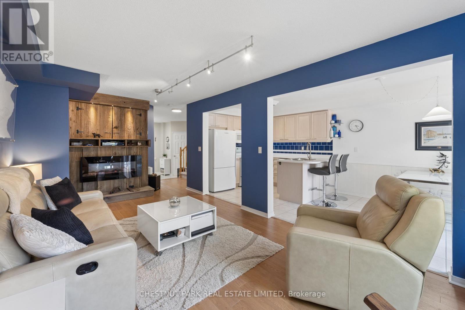 52 Bexley Crescent, Whitby, Ontario L1M 2C6 - Photo 15 - E13632666