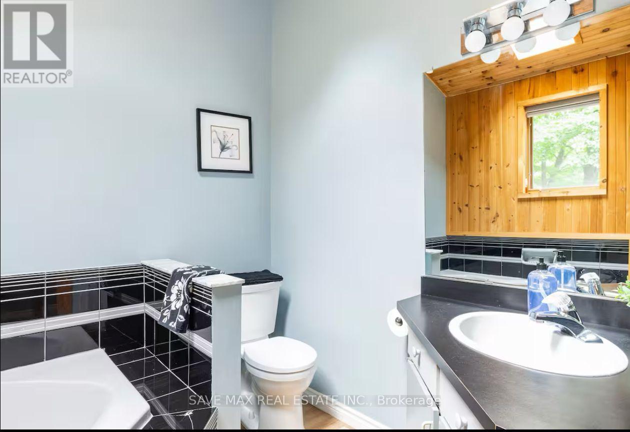 42 Todholm Drive Todholm Drive, Muskoka Lakes, Ontario  P0B 1J0 - Photo 36 - X13710672