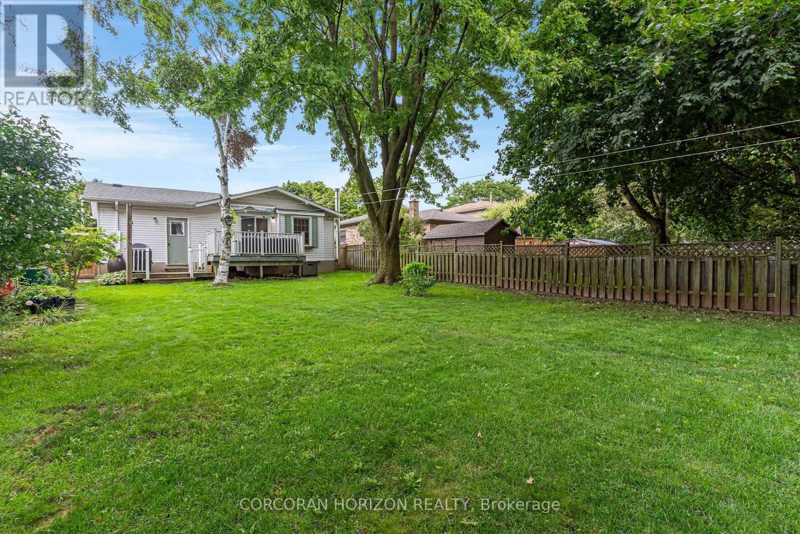 122 Foxridge Drive, Cambridge, Ontario N3C 3M8 - Photo 43 - X13710674