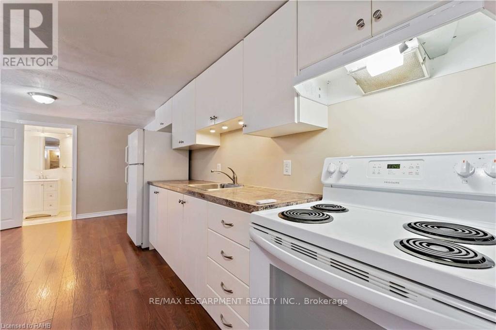 Basement - 864 Upper Ottawa Street, Hamilton, Ontario  L8T 3V5 - Photo 5 - X13710842