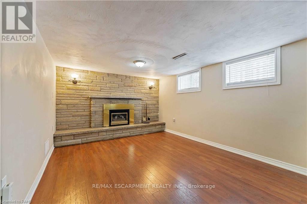 Basement - 864 Upper Ottawa Street, Hamilton, Ontario  L8T 3V5 - Photo 6 - X13710842