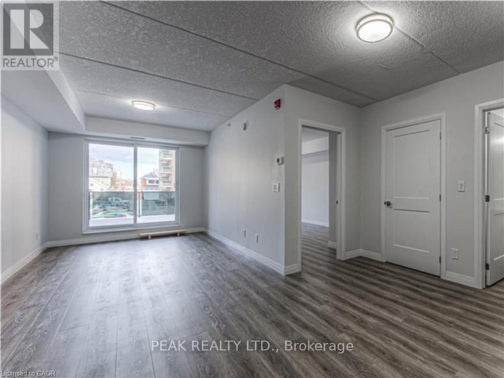 406 - 30 George Street S, Cambridge, Ontario  N1S 2M4 - Photo 10 - X13710866