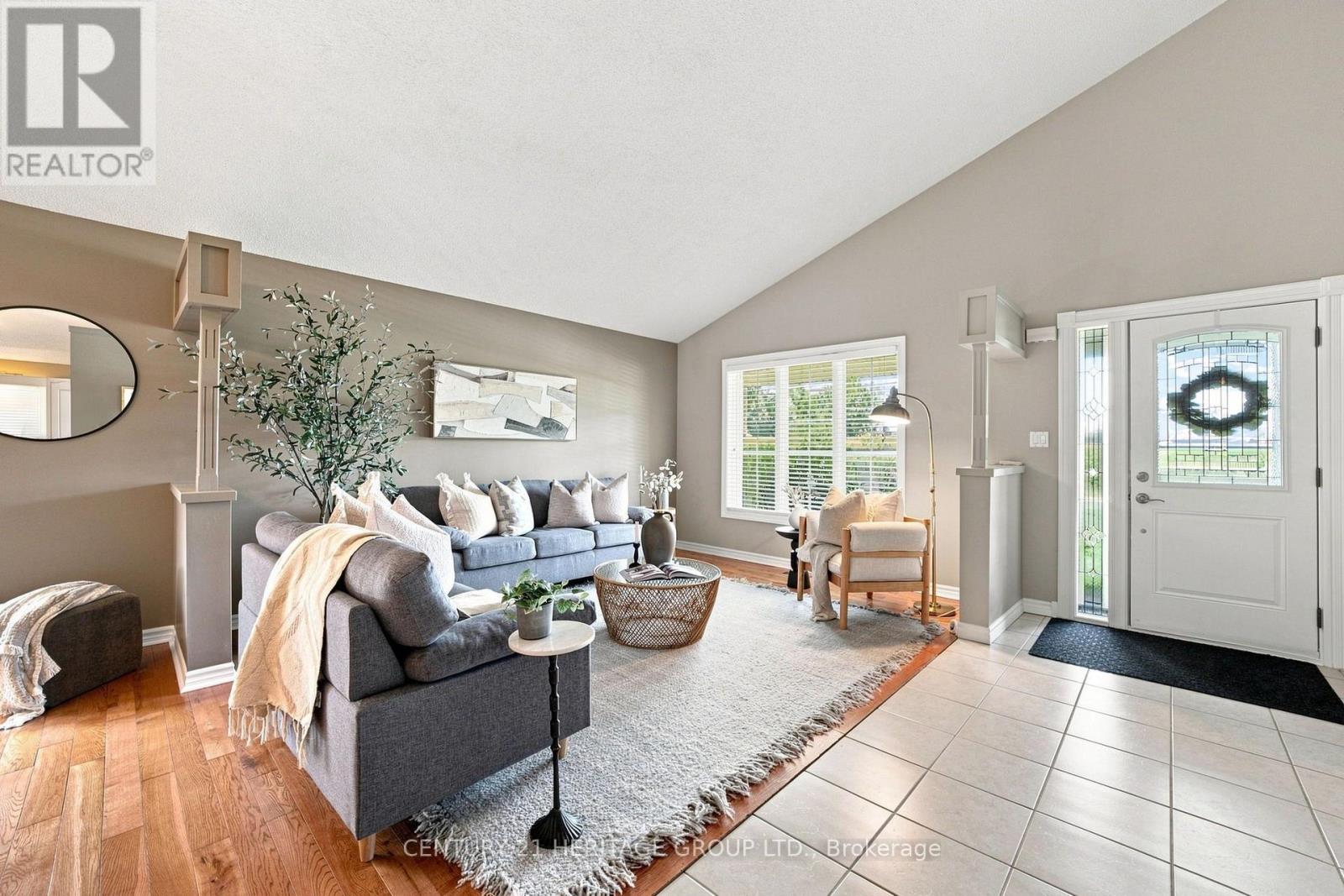 546 Jerseyville Road W, Hamilton, Ontario  L9G 3L5 - Photo 6 - X13710870