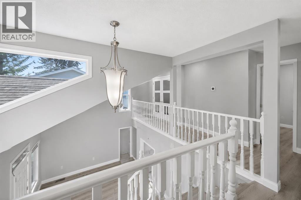 55 Millrise Way SW, Calgary, Alberta T2Y 2M7 - Photo 10 - A2310461
