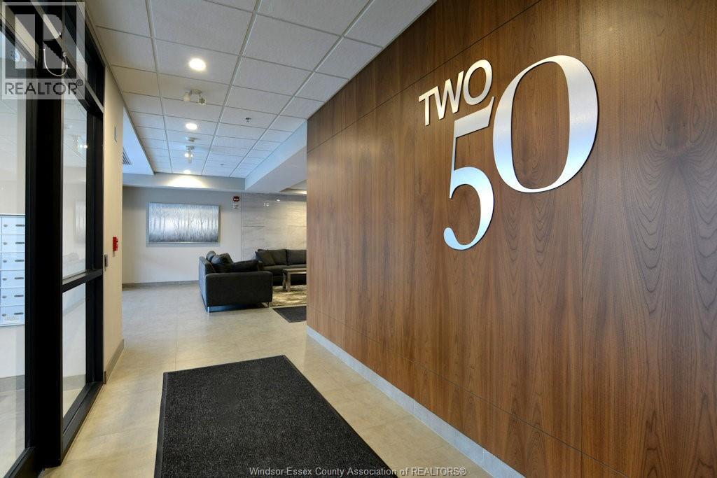 250 Manning Unit# 404, Tecumseh, Ontario  N8N 0E5 - Photo 3 - 26020648