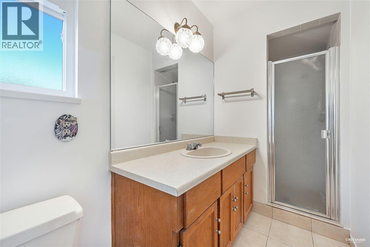 9400 Mcburney Drive, Richmond, British Columbia  V6Y 3C6 - Photo 7 - R3158467