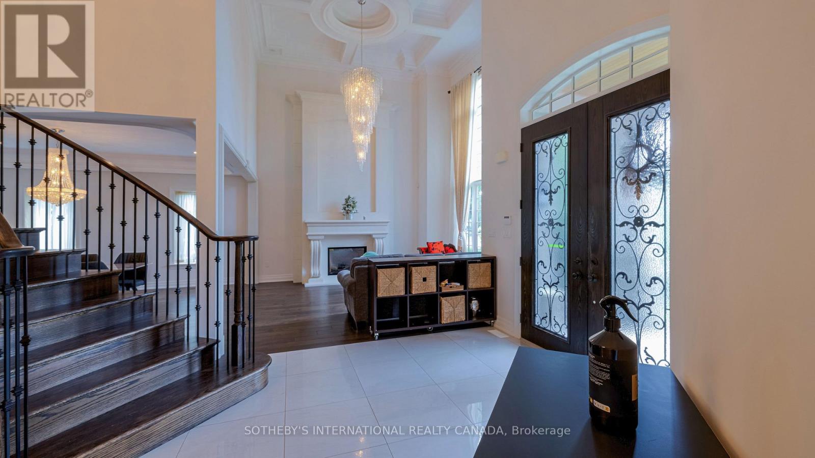 369 Lees Lane, Oakville, Ontario  L6L 4S4 - Photo 3 - W13474166