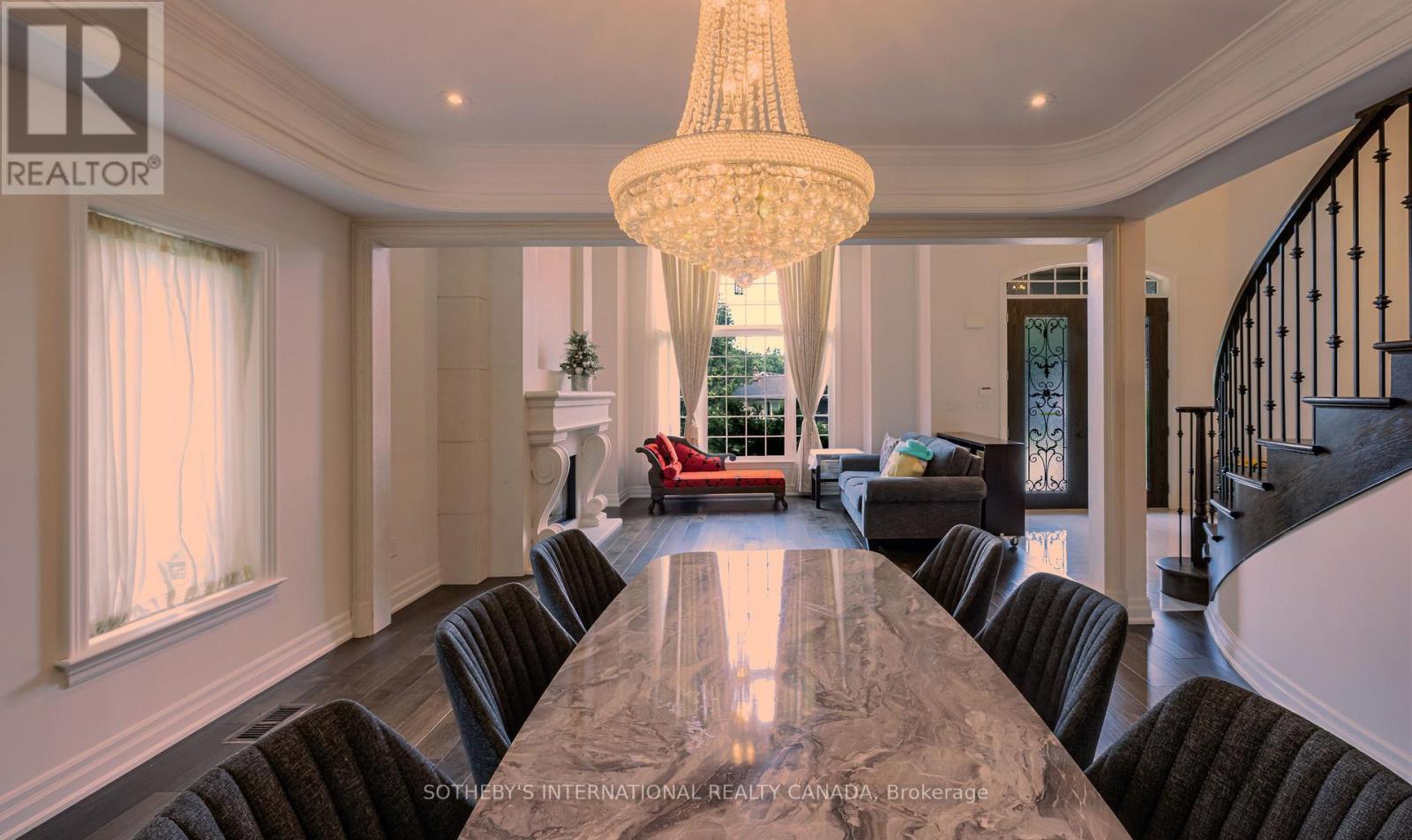369 Lees Lane, Oakville, Ontario  L6L 4S4 - Photo 7 - W13474166