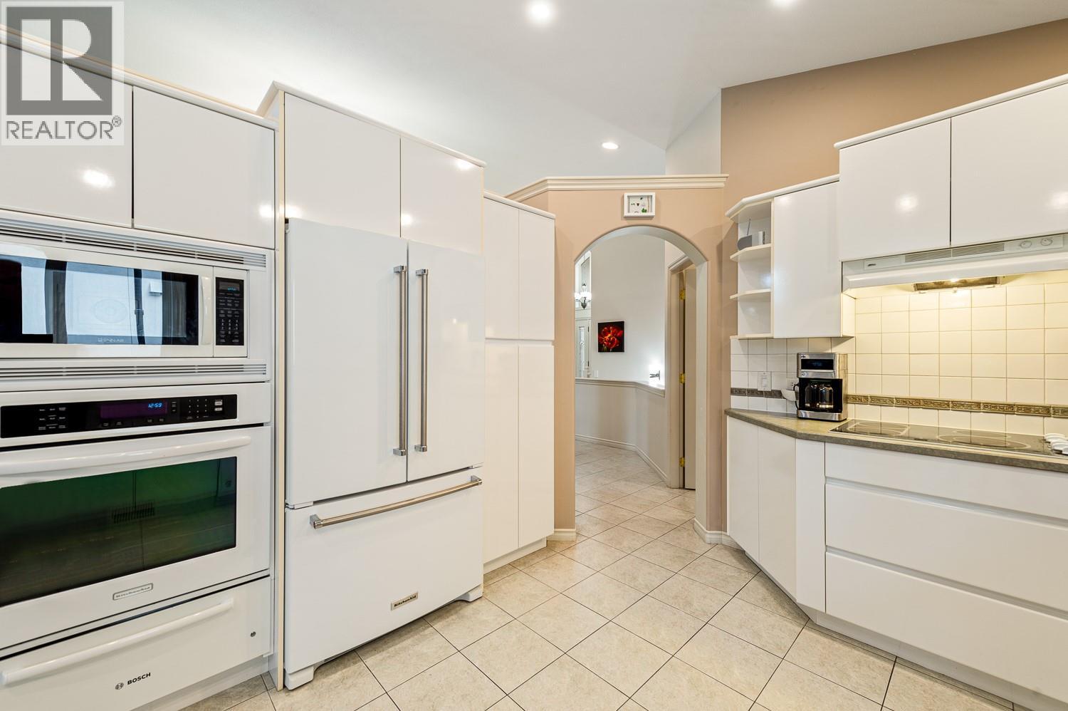 4141 Gallaghers Boulevard S, Kelowna, British Columbia  V1W 4V2 - Photo 12 - 10398640