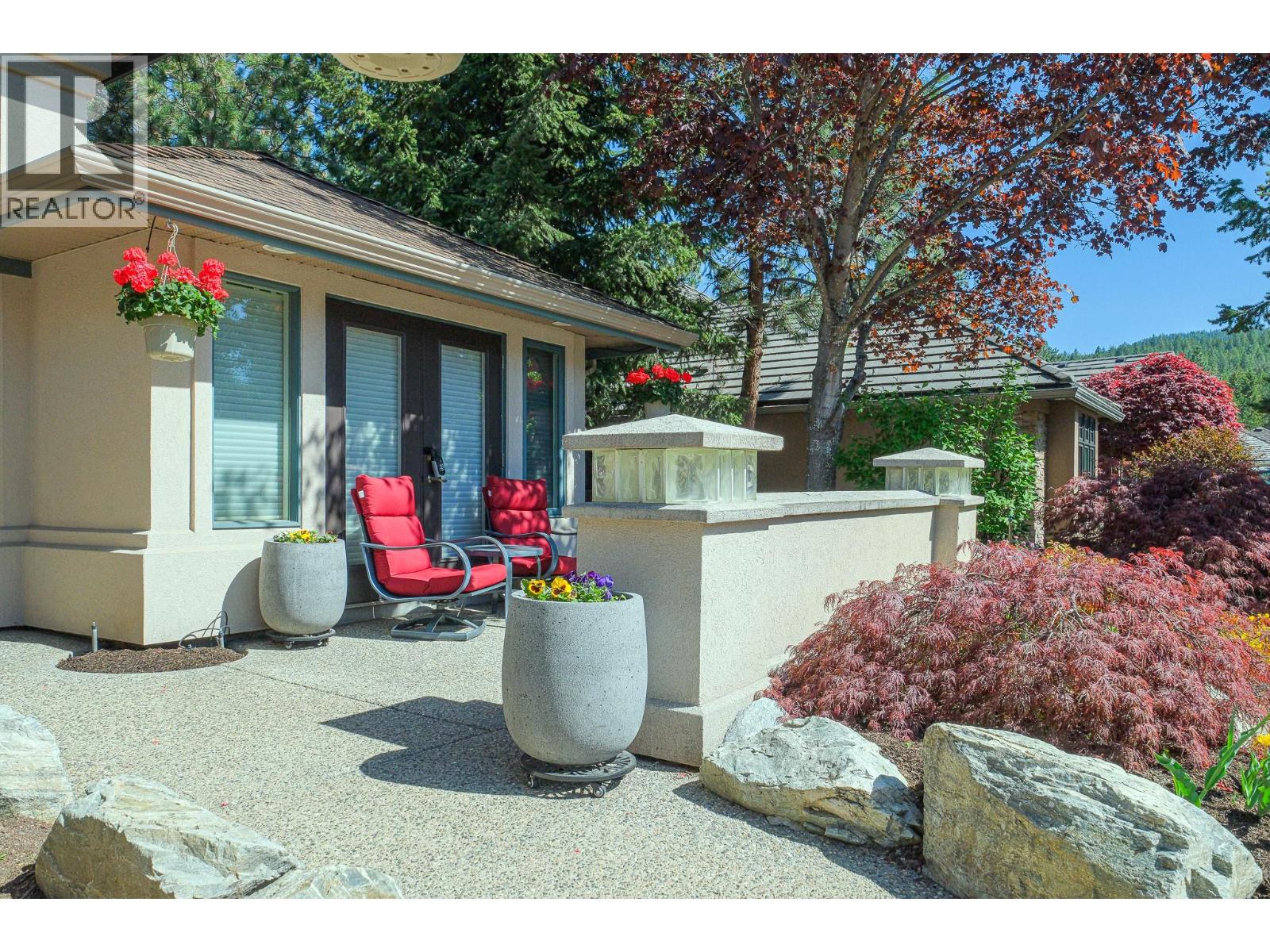 4141 Gallaghers Boulevard S, Kelowna, British Columbia  V1W 4V2 - Photo 2 - 10398640