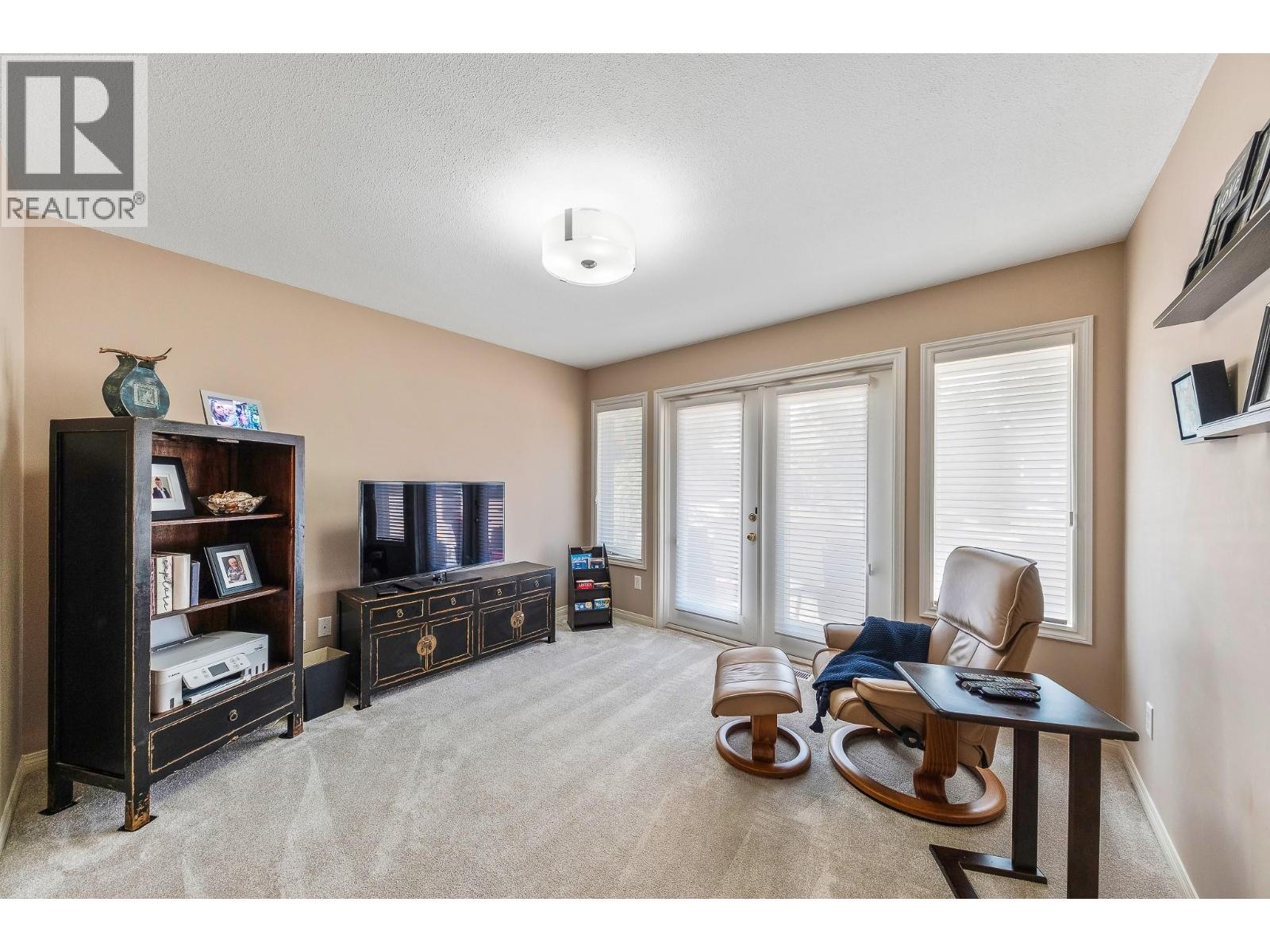 4141 Gallaghers Boulevard S, Kelowna, British Columbia  V1W 4V2 - Photo 21 - 10398640