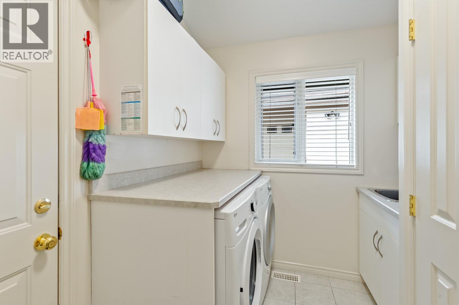 4141 Gallaghers Boulevard S, Kelowna, British Columbia  V1W 4V2 - Photo 24 - 10398640