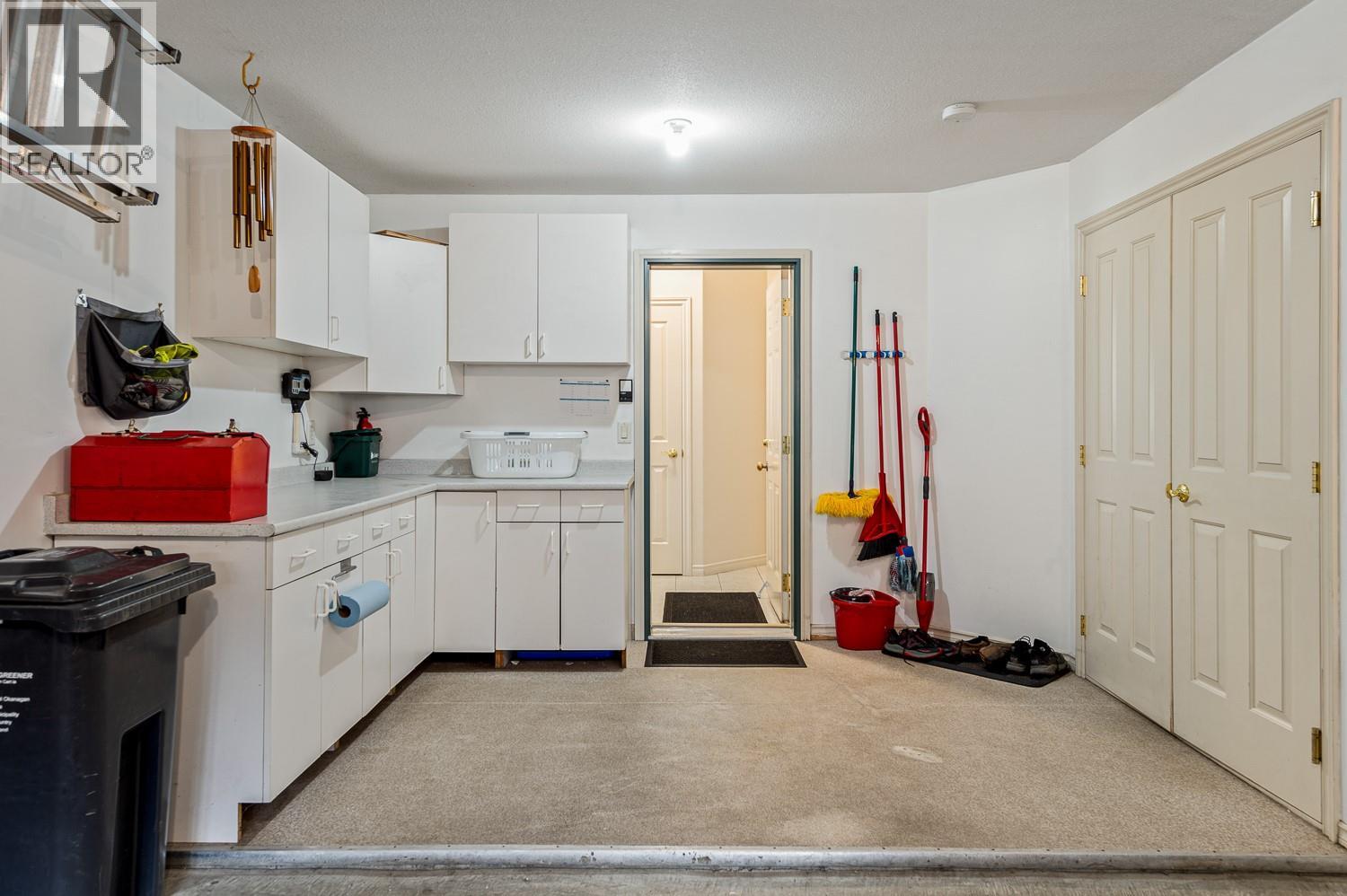 4141 Gallaghers Boulevard S, Kelowna, British Columbia  V1W 4V2 - Photo 25 - 10398640