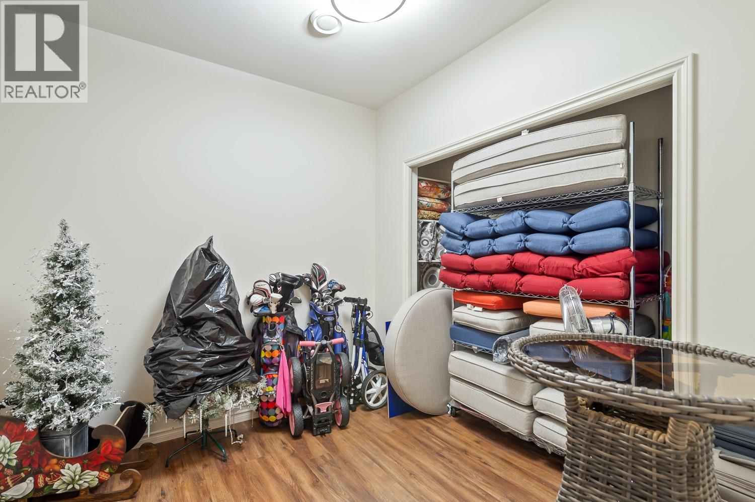 4141 Gallaghers Boulevard S, Kelowna, British Columbia  V1W 4V2 - Photo 37 - 10398640