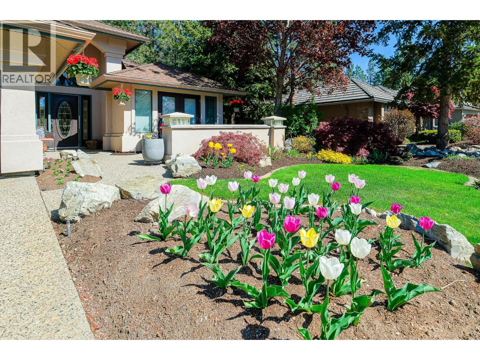 4141 Gallaghers Boulevard S, Kelowna, British Columbia  V1W 4V2 - Photo 4 - 10398640