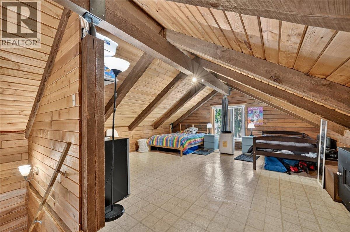 5422 Dutch Creek Road, Fairmont Hot Springs, British Columbia  V0B 1L2 - Photo 16 - 10398413